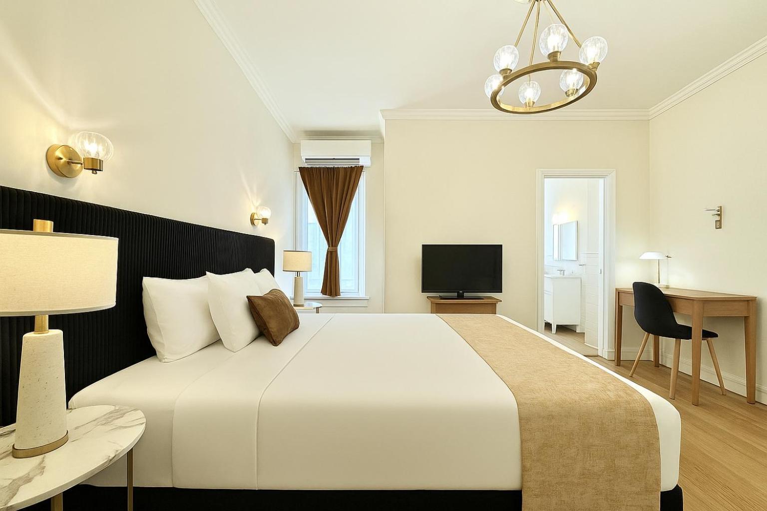 Hotel Relais Charles-alexandre 3*